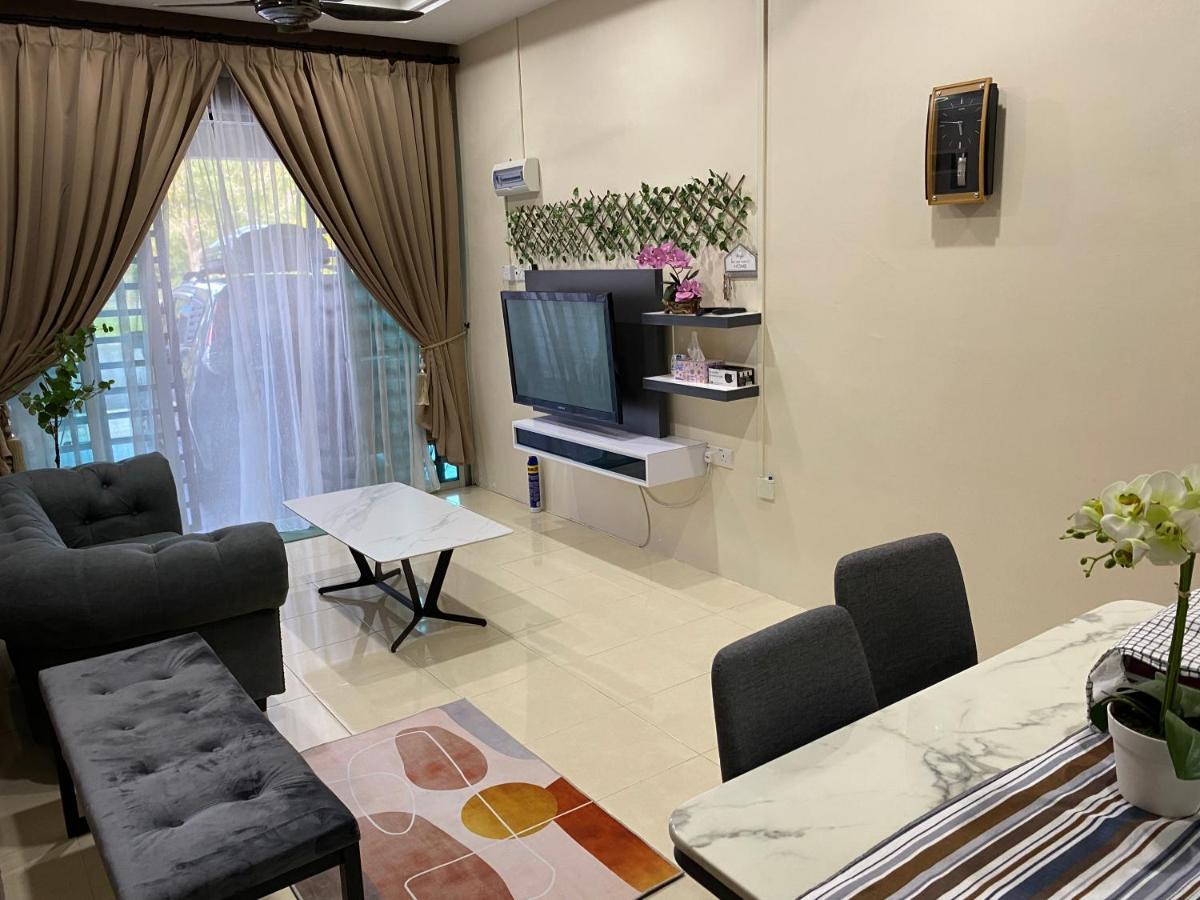 Ss De' Kelulut Homestay Маранг Экстерьер фото
